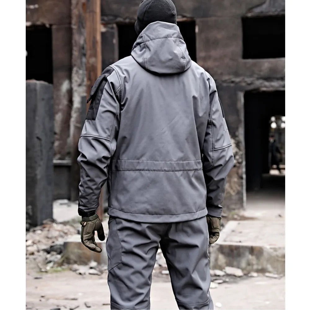 Avarati TerraShield Men’s Outdoor Set